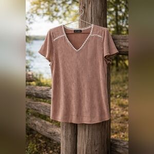 Chic Striped V-Neck Short Sleeve Top